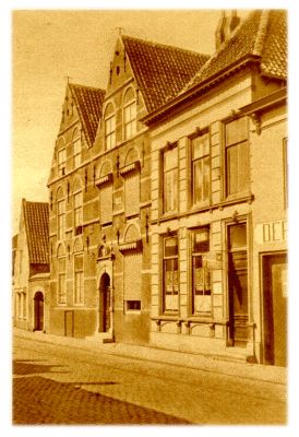 Klik voor de volgende foto