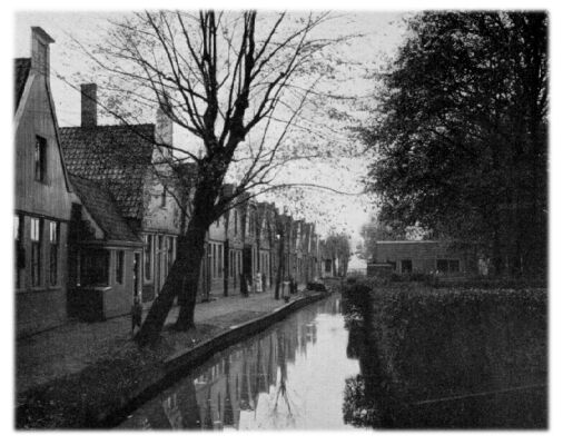 Klik voor de volgende foto