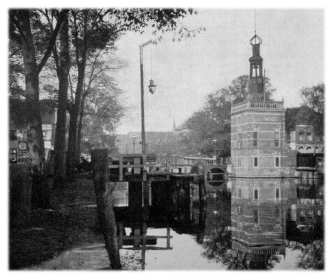 Klik voor de volgende foto