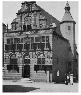 Klik voor de volgende foto