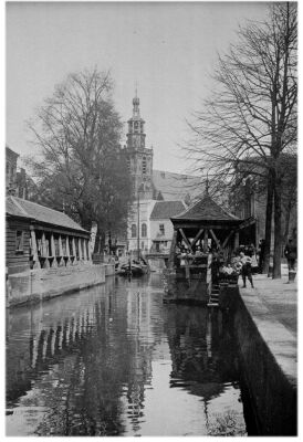 Klik voor de volgende foto