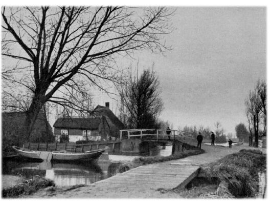 Klik voor de volgende foto