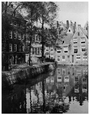 Klik voor de volgende foto