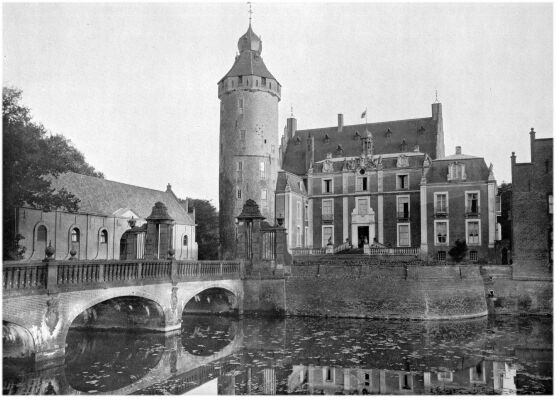 Klik voor de volgende foto