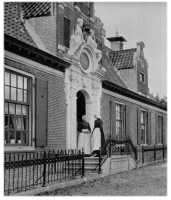 Klik voor de volgende foto