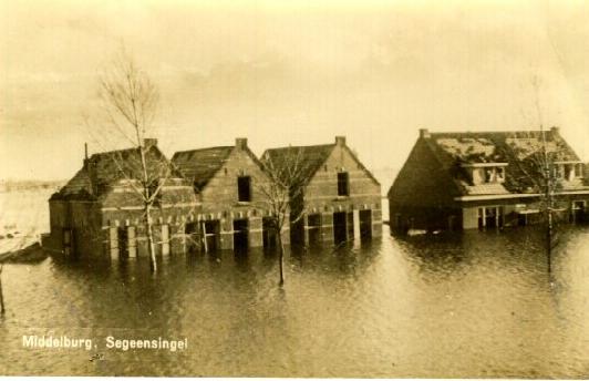 Klik voor de volgende foto