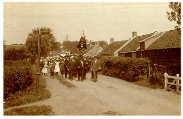 Klik voor de volgende foto