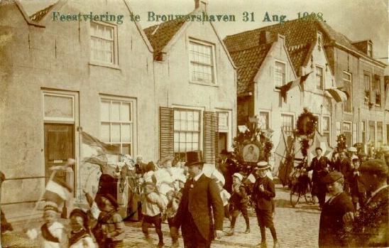 Klik voor de volgende foto