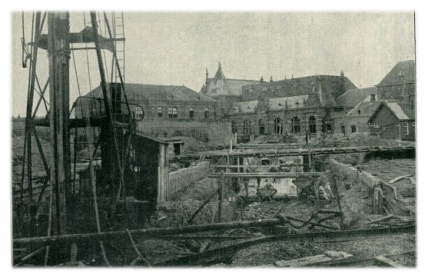 Klik voor de volgende foto
