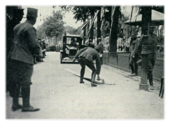 Klik voor de volgende foto