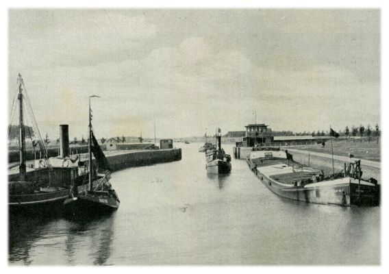 Klik voor de volgende foto