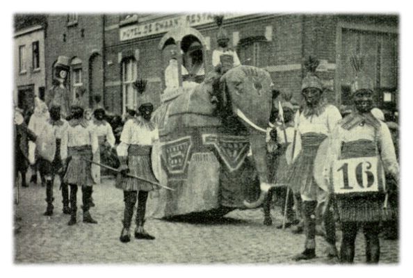 Klik voor de volgende foto