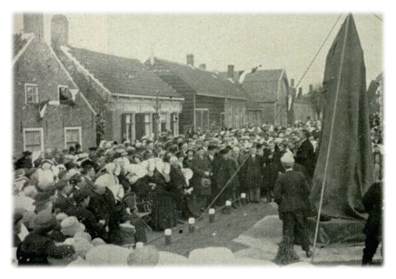Klik voor de volgende foto