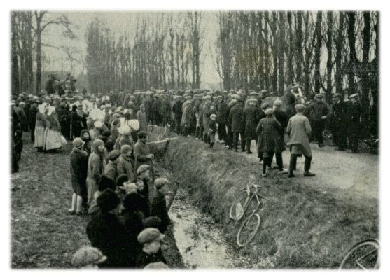 Klik voor de volgende foto
