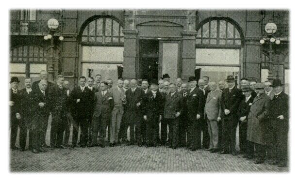 Klik voor de volgende foto