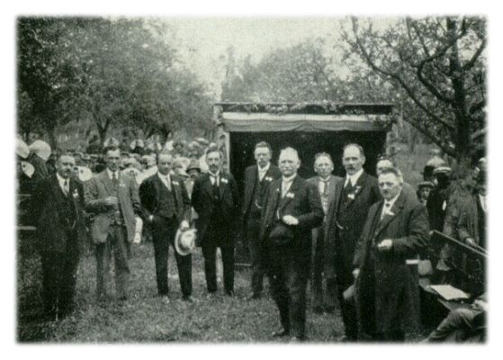 Klik voor de volgende foto
