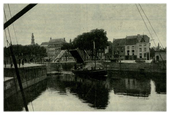 Klik voor de volgende foto