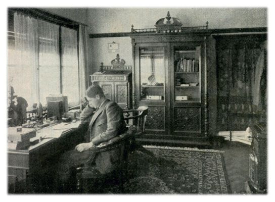 Klik voor de volgende foto