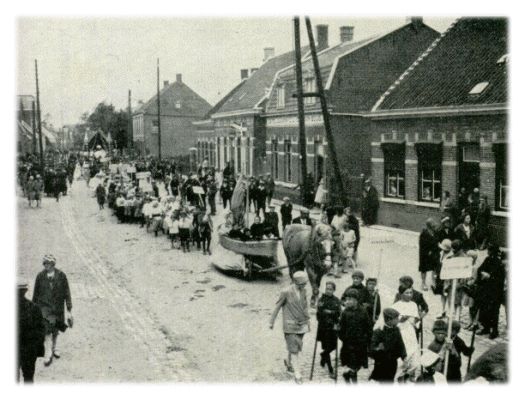 Klik voor de volgende foto