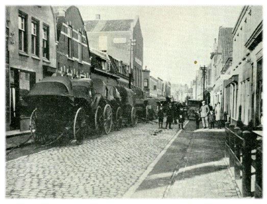 Klik voor de volgende foto
