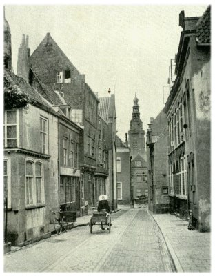 Klik voor de volgende foto