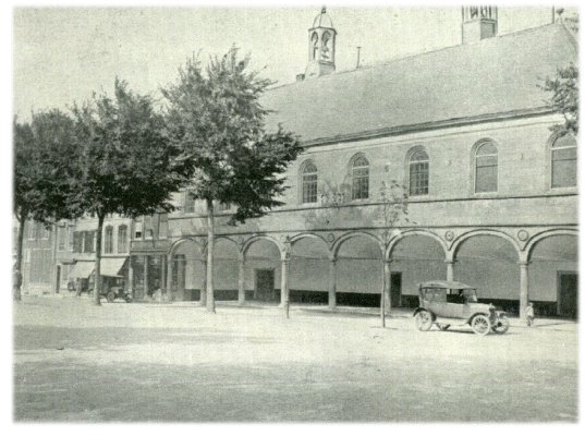 Klik voor de volgende foto