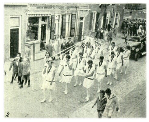 Klik voor de volgende foto