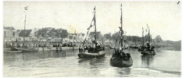 Klik voor de volgende foto