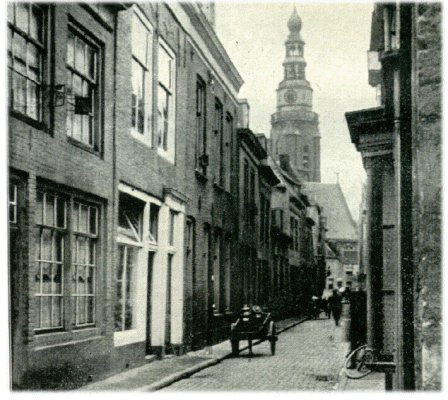 Klik voor de volgende foto