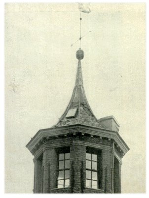 Klik voor de volgende foto
