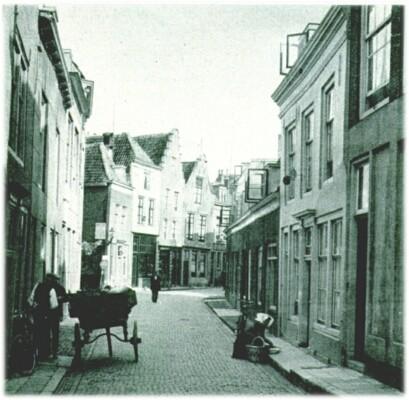 Klik voor de volgende foto