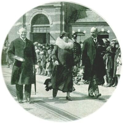 Klik voor de volgende foto
