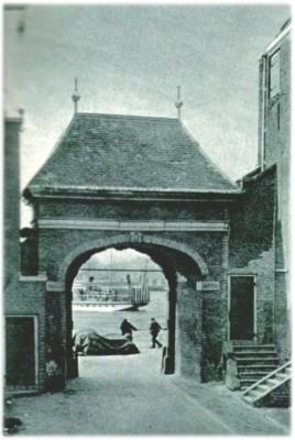Klik voor de volgende foto
