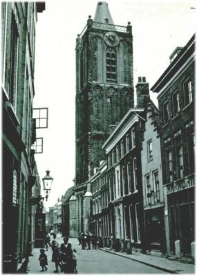 Klik voor de volgende foto