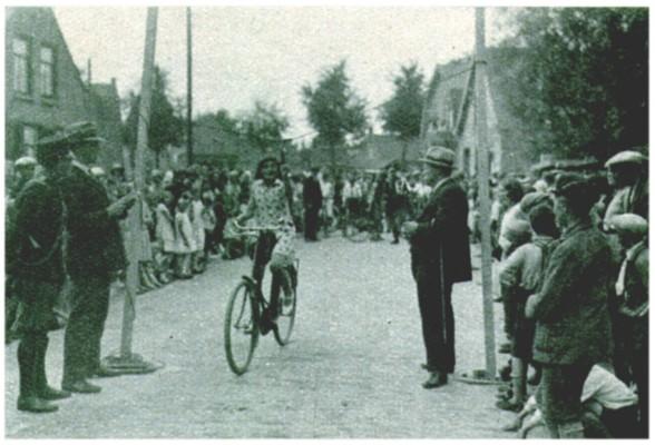 Klik voor de volgende foto