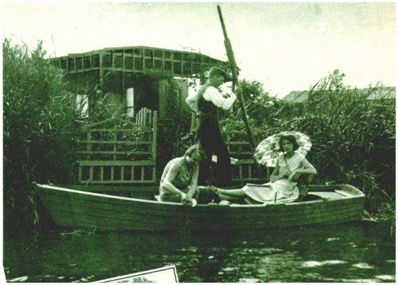 Klik voor de volgende foto