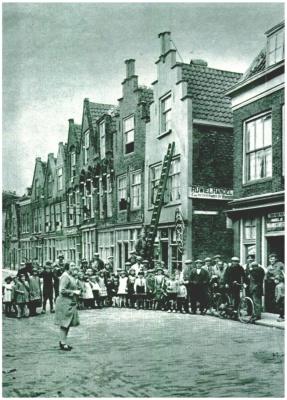 Klik voor de volgende foto