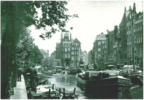 Klik voor de volgende foto