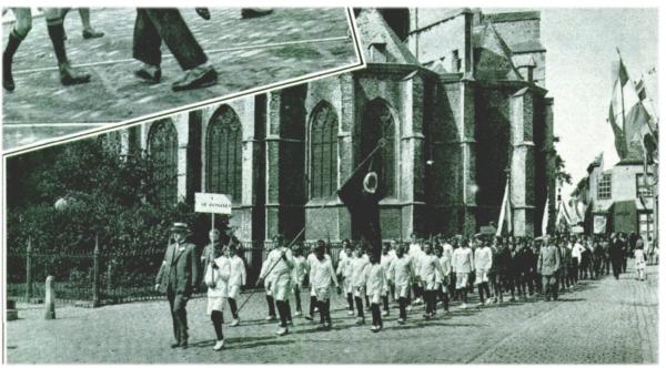 Klik voor de volgende foto