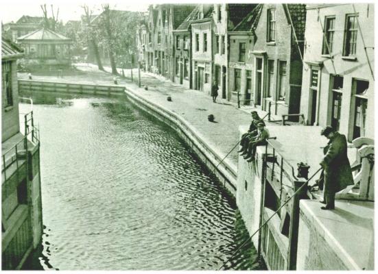 Klik voor de volgende foto