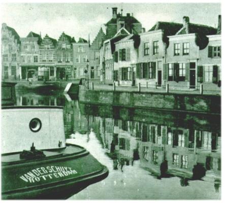Klik voor de volgende foto