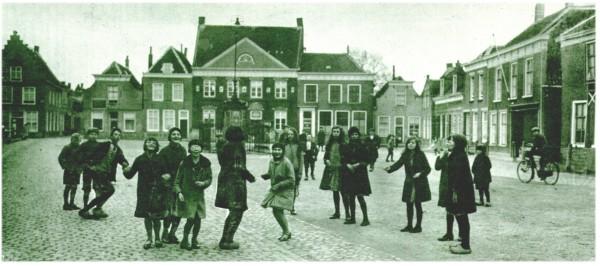 Klik voor de volgende foto