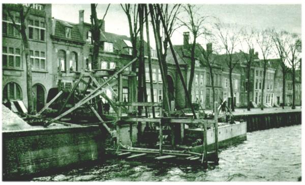 Klik voor de volgende foto