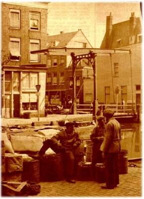 Klik voor de volgende foto