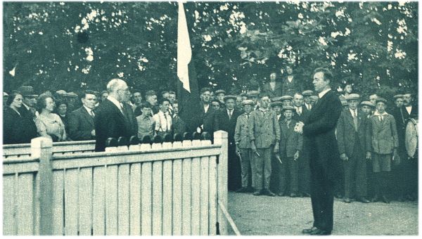 Klik voor de volgende foto
