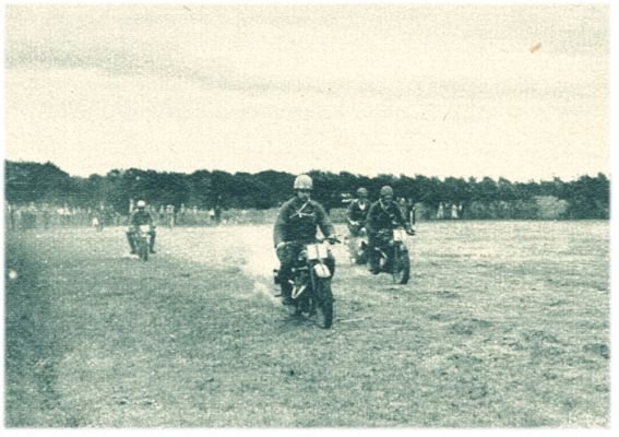 Klik voor de volgende foto