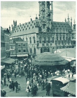 Klik voor de volgende foto