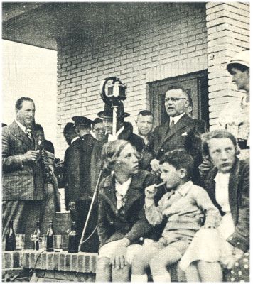 Klik voor de volgende foto