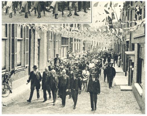 Klik voor de volgende foto