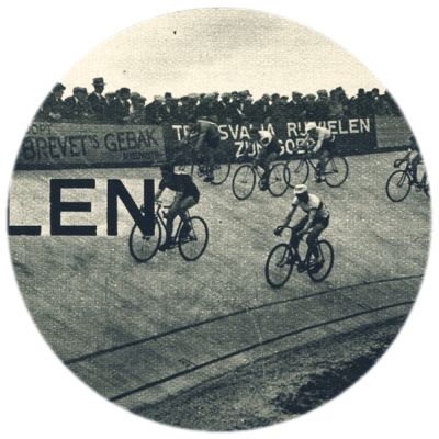 Klik voor de volgende foto